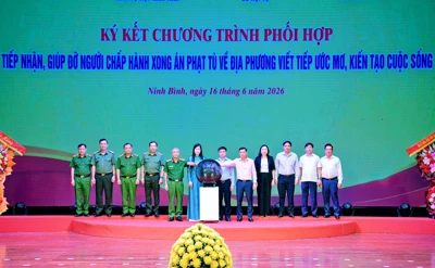 Ninh Bình ký kết Chương trình phối hợp “Tiếp nhận, giúp đỡ, hỗ trợ người chấp hành xong án phạt tù về địa phương viết tiếp ước mơ, kiến tạo cuộc sống”